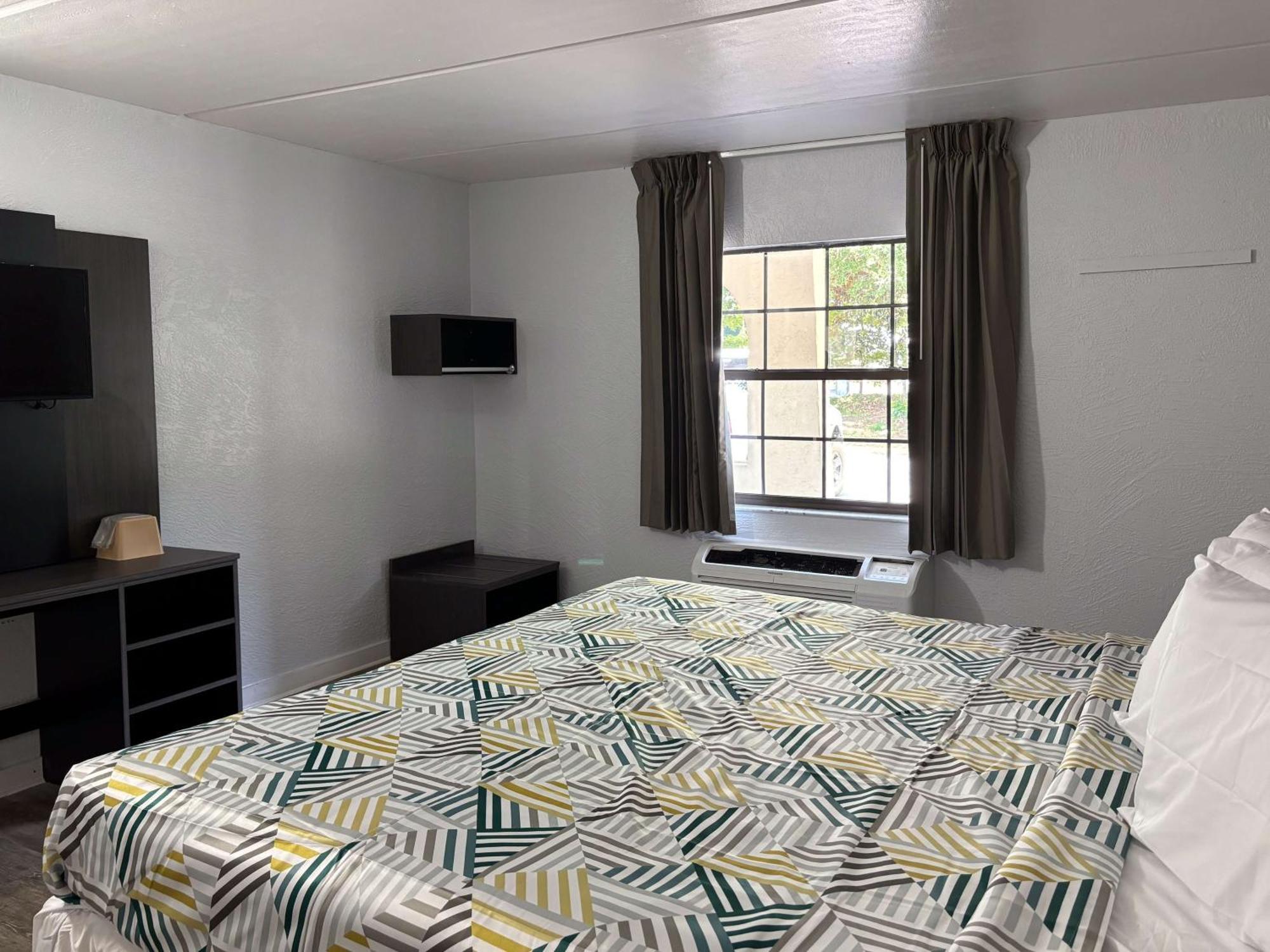 Motel 6 Tallahassee, Fl North Monroe Luaran gambar