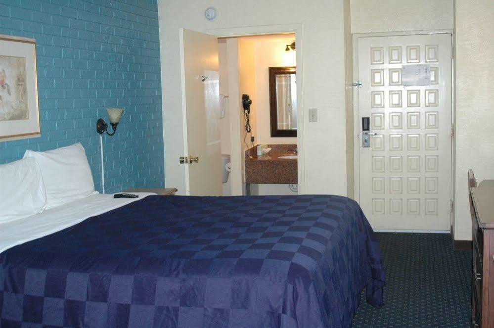 Motel 6 Tallahassee, Fl North Monroe Luaran gambar